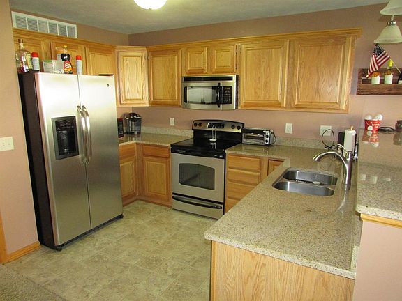 4th image of 6006 Glenbrook Ln