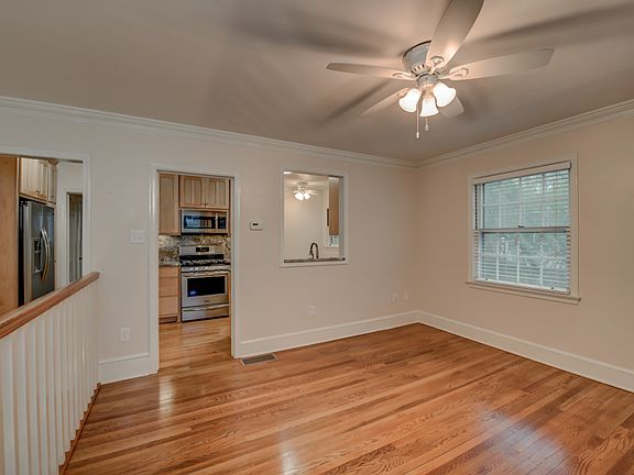 4th image of 553 Rock Springs Rd NE