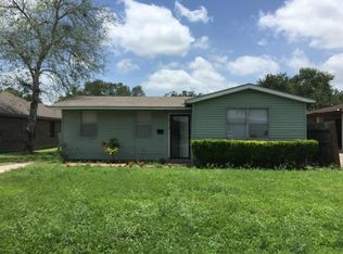 710 Jefferson St, Alice, TX 78332