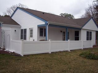 825B Liverpool Cir, Manchester, NJ 08759