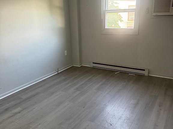 4th image of 150 Pikeland Ave APT 2