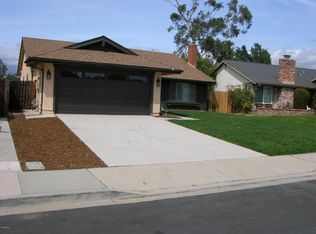 5491 Holly Ridge Dr, Camarillo, CA 93012