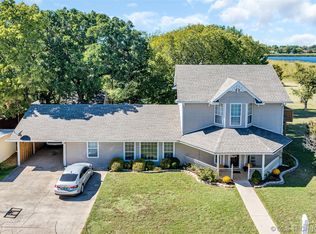 1624 Country Club Dr, Sulphur, OK 73086