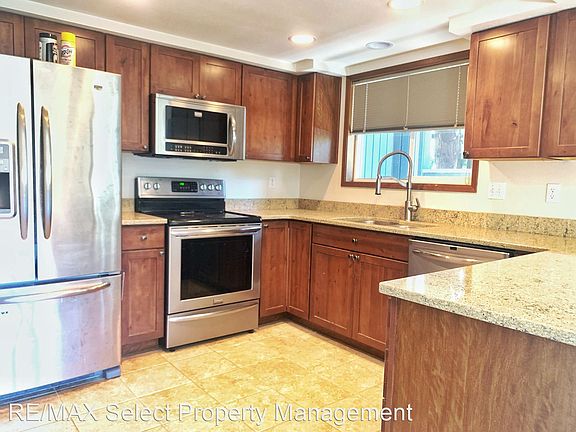 3rd image of 4424 4th Ave NW #1