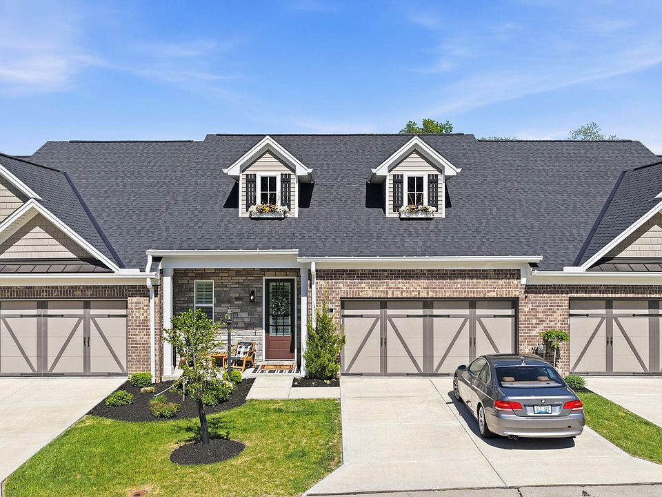 1st image of 104 S Pinnacle Dr