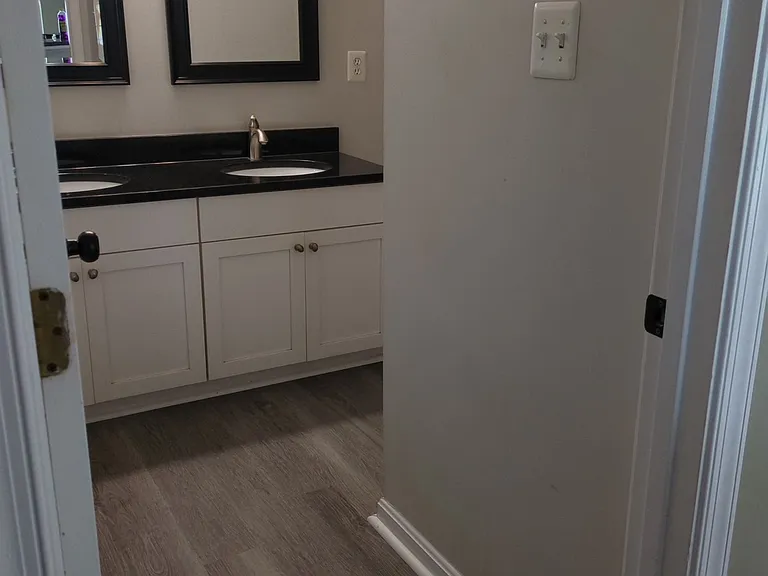 25260 Lake Shore Sq #205 — Photo 24