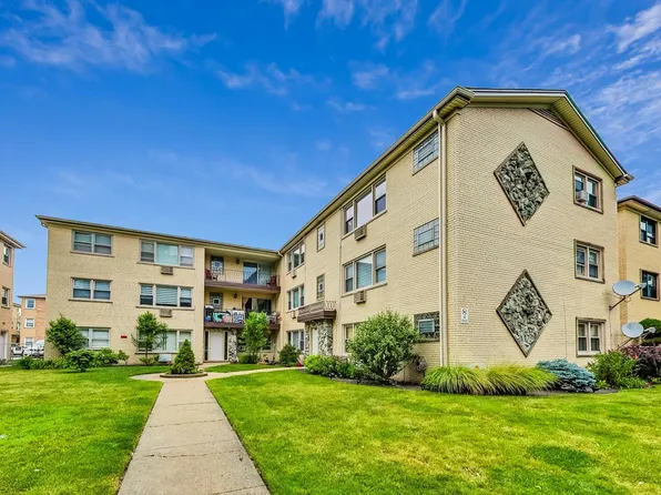 8544 W Rascher Ave Unit 3E, Chicago, IL 60656