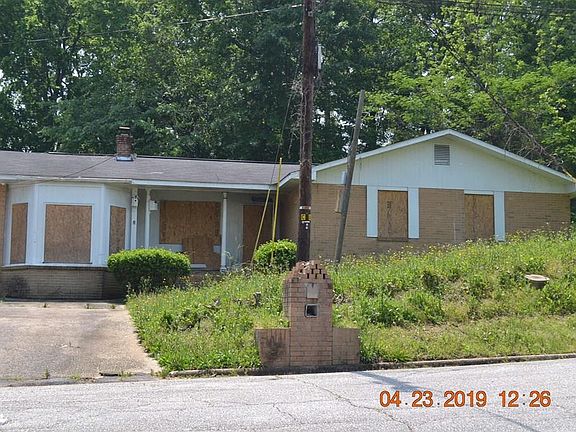 5th image of 1501 12th Pl