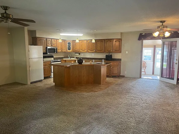 429 N Hibbard St, Staunton, IL 62088