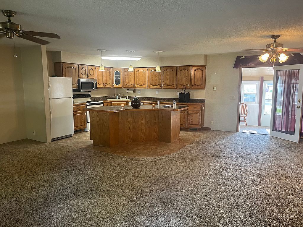 429 N Hibbard St - Property Image