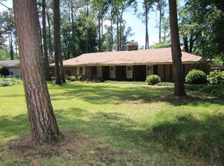 631 S Victory Dr, Waynesboro, GA 30830