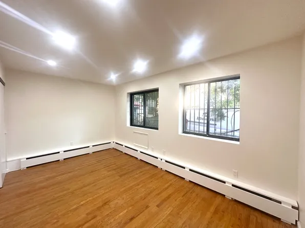 79-18 Astoria Boulevard image 18 of 19