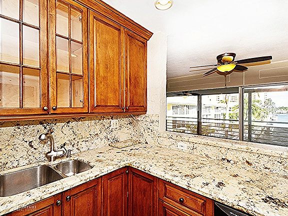4th image of 4770 Bayview Dr APT 308