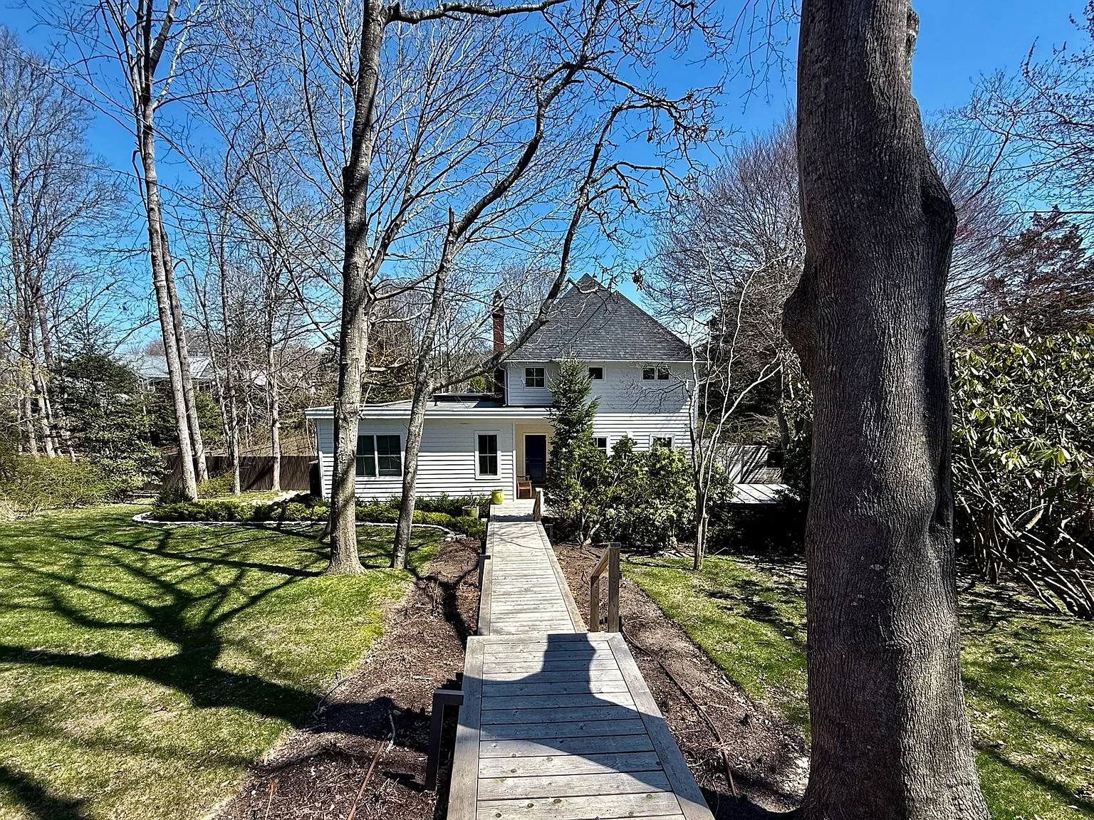 Sag Harbor Village Stylish Retreat - Week of US Open + July 2 Wks — Photo 3
