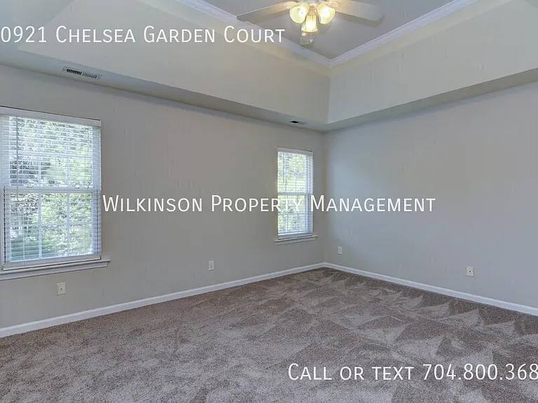 10921 Chelsea Garden Ct — Photo 24