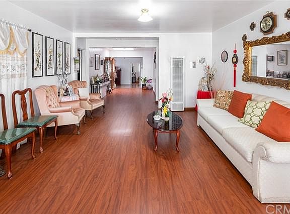 3rd image of 1666 N Banning Blvd