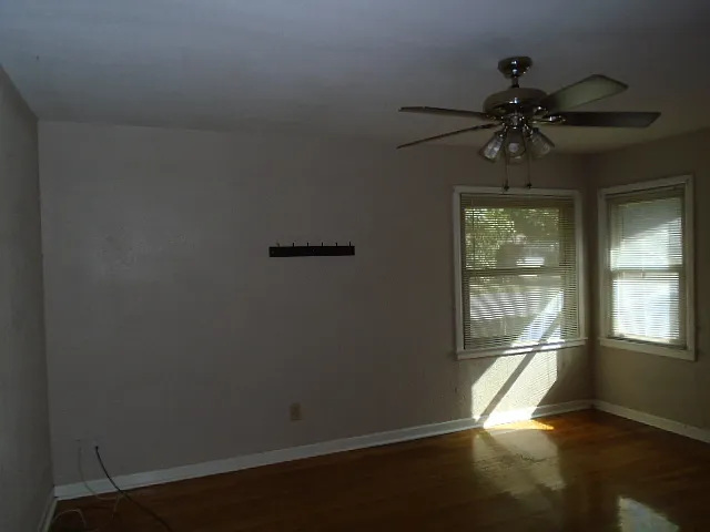 1274 S San Jose Dr — Photo 4