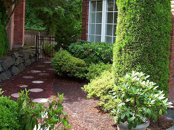 Gracious entry