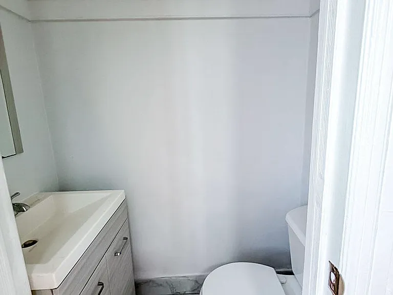 248 Rose Ave #1 — Photo 18