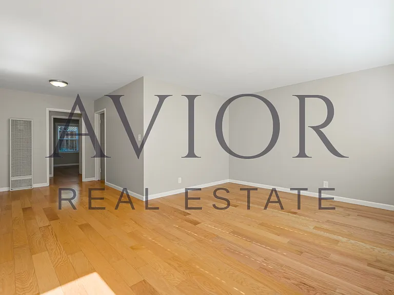 Living Room | Dining Area