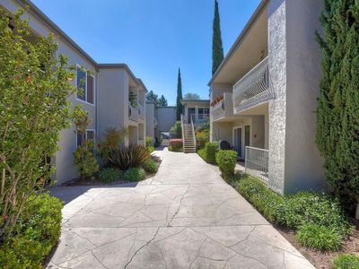 7594 Park Ridge Blvd UNIT 11, San Diego, CA, 92120