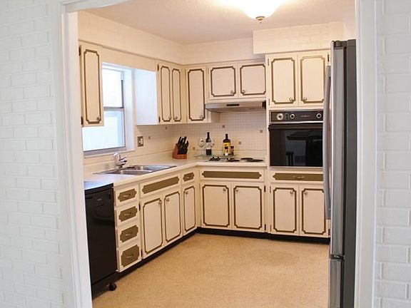 5th image of 1435 Santa Clara Dr