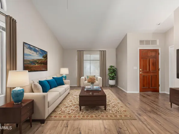 1915 E GOLDEN Court, Chandler, AZ 85225