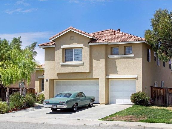 3rd image of 26460 Helene Dr