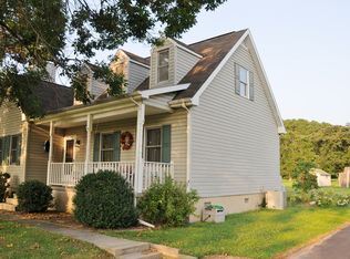 6005 Hynson Rd, Rock Hall, MD 21661