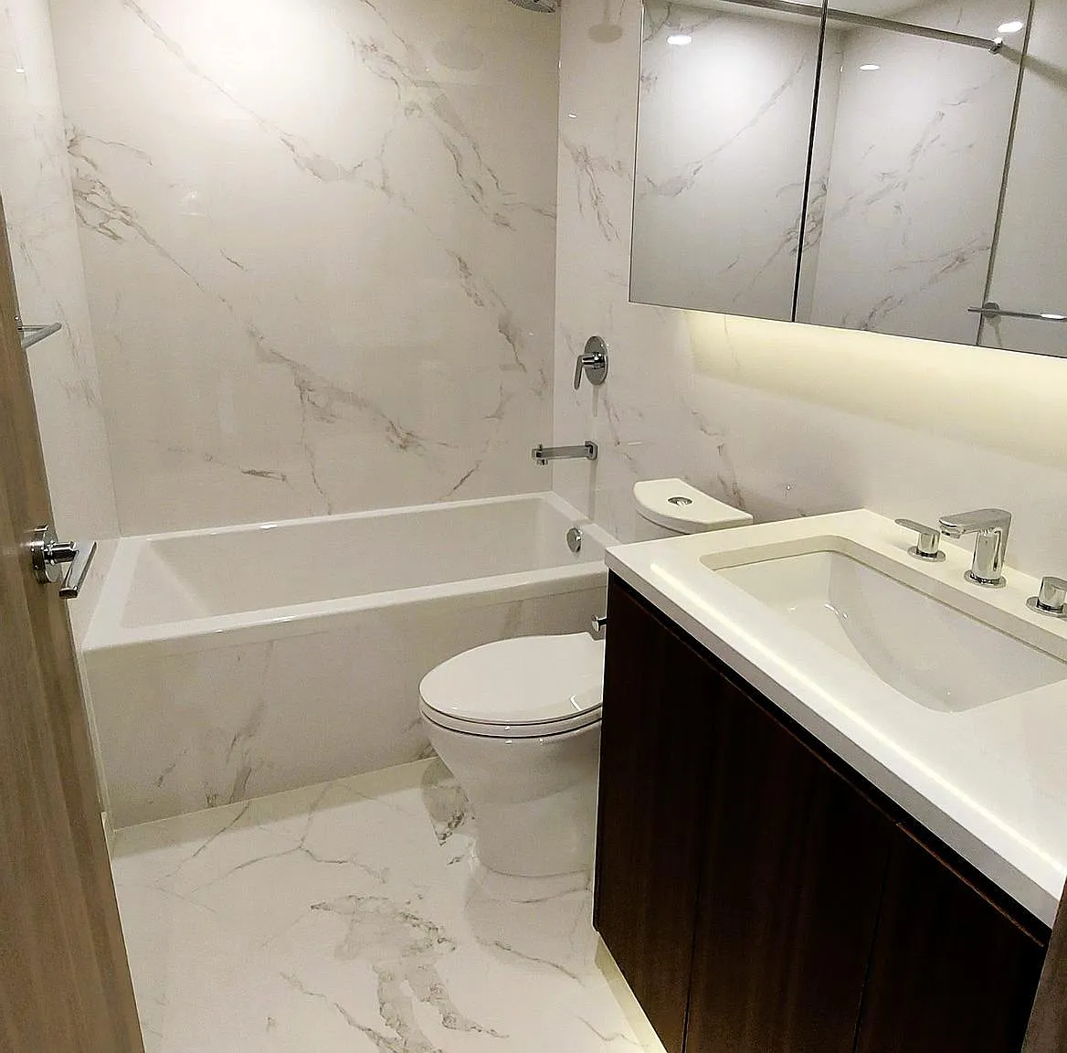 2 bed, $2,450 — Photo 3