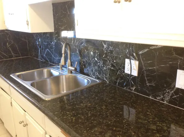 8421 Ventura Canyon Ave APT 4, Panorama City, CA 91402