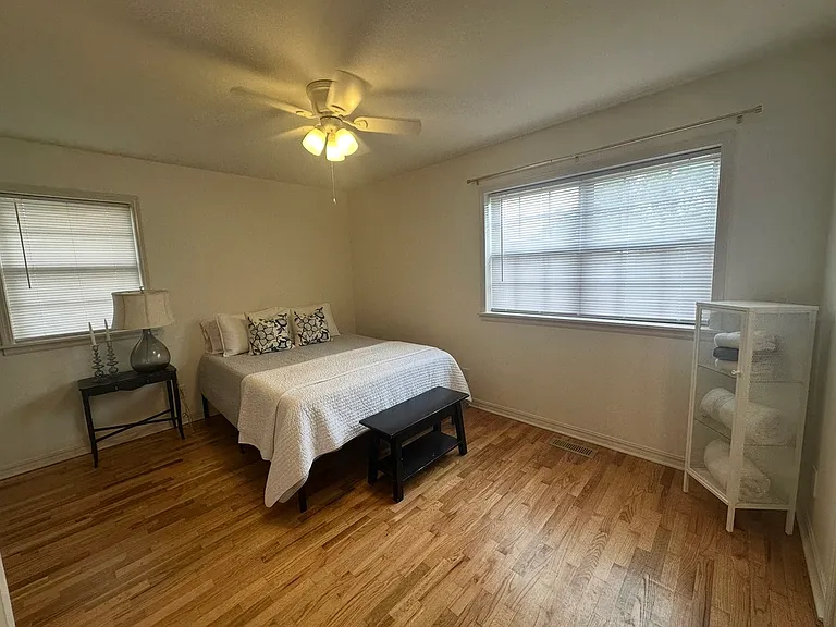 1612 E Frontier Dr — Photo 8