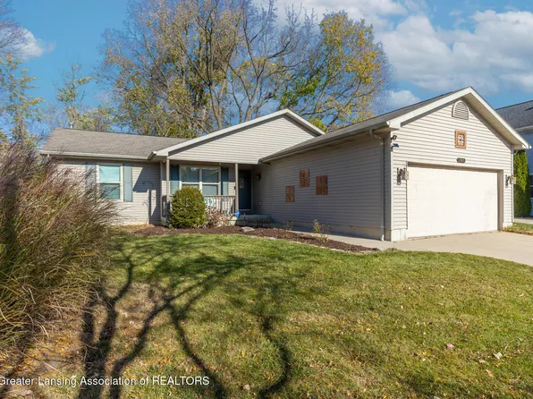 1925 Bowker Dr, Lansing, MI 48911