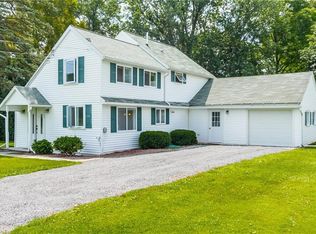 1725 Dixon Ave, Hall, NY 14463