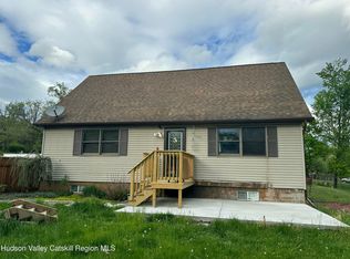 16 Roberts Dr, Accord, NY 12404