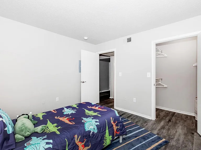 Garden Gate Apartments Ft. Worth — Photo 16