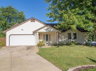 1171 Colby Ct, Saint Peters, MO 63376