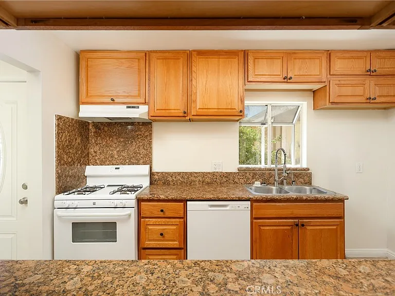 38939 Ocotillo Dr — Photo 5