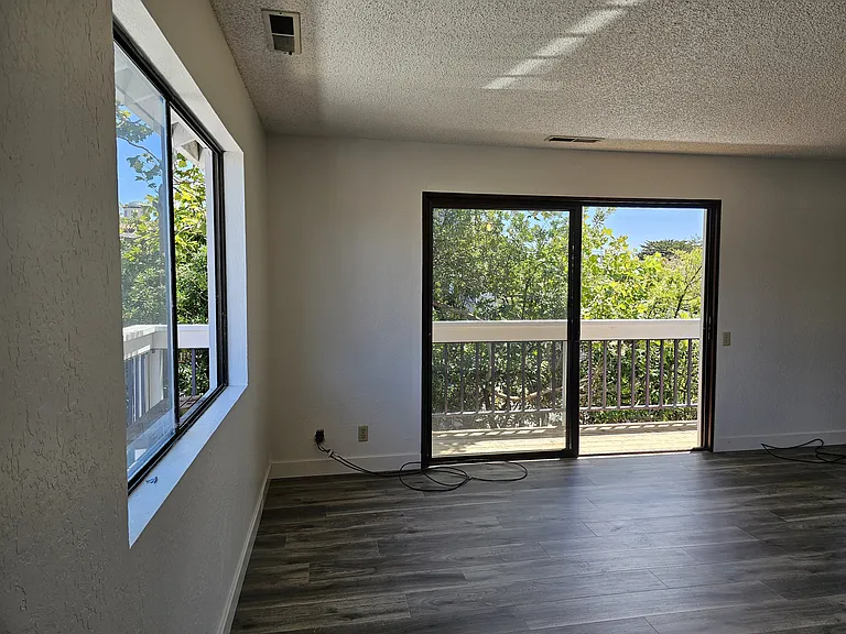 3914 Alameda Ave — Photo 15