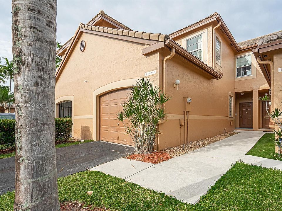 1st image of 1597 Barcelona Way #2-32