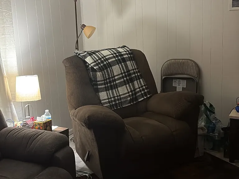 334 Crawford Ave #3 — Photo 4