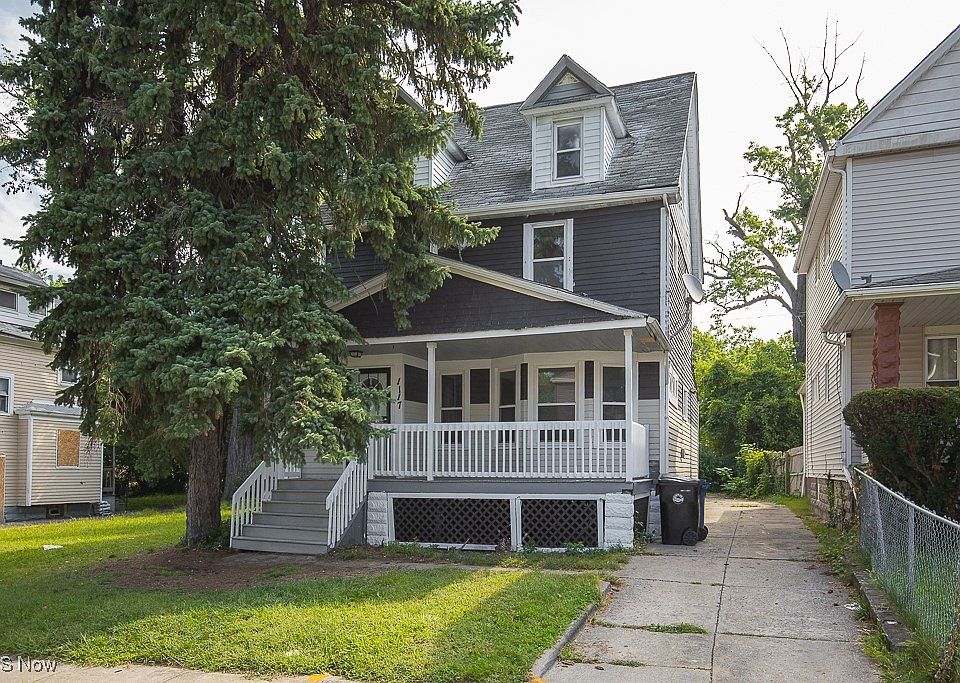 1st image of 1117 E 112th St
