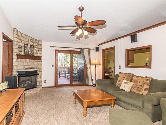 3rd image of 2733 N Grassy Creek Dr