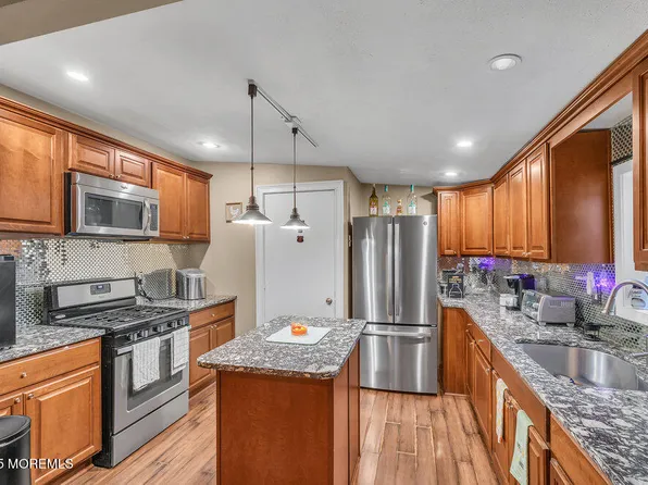 45-47 Magnolia Avenue, New Egypt, NJ 08533