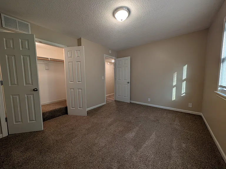 216 W 8th Ave #2 — Photo 22
