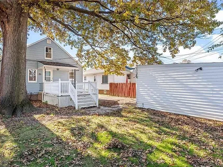 6906 Gerald Ave — Photo 3