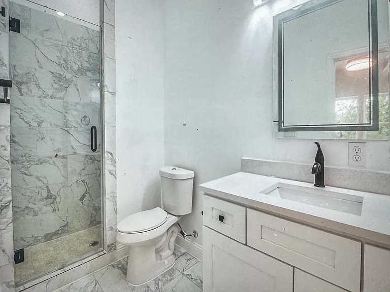 2906 Jim St — Photo 23