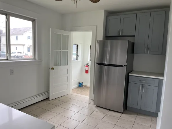 23-03 Rosalie St, Fair Lawn, NJ 07410