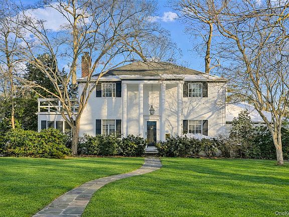 3rd image of 61 Squirrel Hill Road