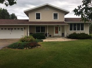 5353 Country Creek Ct SE, Rochester, MN 55904